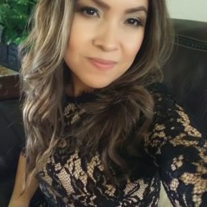 Meet your Posher, Esther